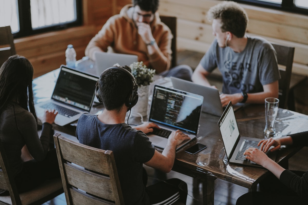 Waarom soft skills nu meer waard zijn dan je diploma
